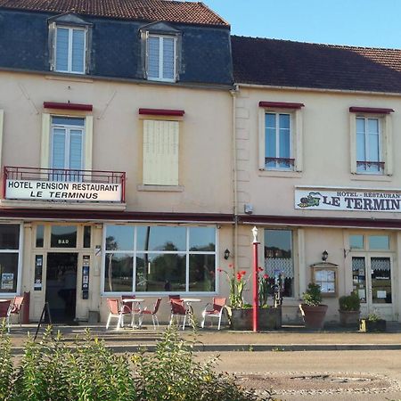 Hotel Le Terminus Pont-d'Aisy Exterior foto